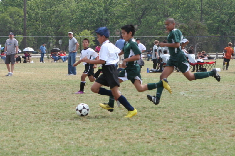 2011/04(April)/soccer/800x600_2011-04-30-Soccer Tournament-150.JPG